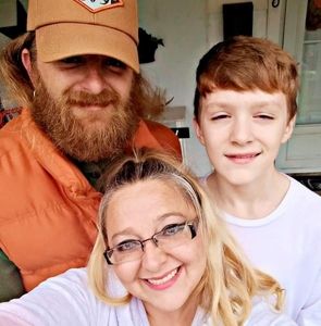 Meet your Posher, Bobby-steffan